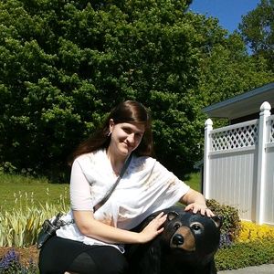 Meet your Posher, Madeline